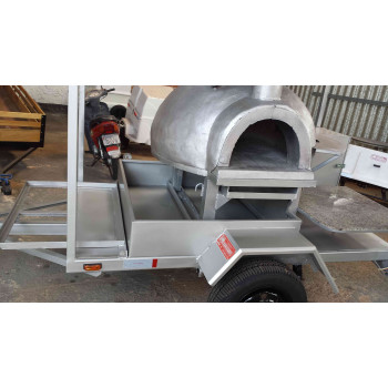 Carreta Forno de Pizza